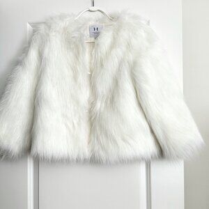 HALSTON HERITAGE White Faux Fur Short Coat Size 4